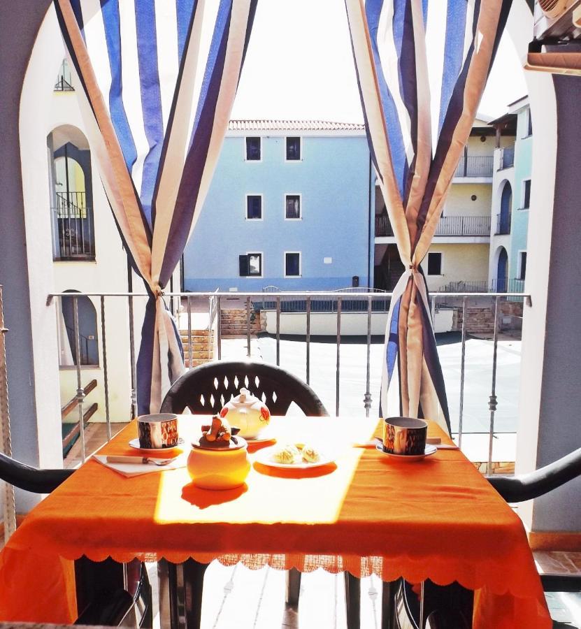 Sea Paradise Apartment 瓦雷多利亚 外观 照片